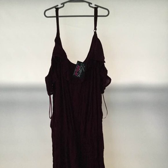 Romper - Picture 2 of 2